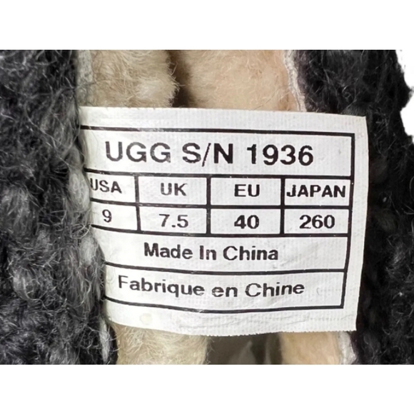 UGG Skylair Black Leather Knit Cuff  back Ties Wedge Heeled Boots Size US 9 - Picture 16 of 16